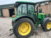 Tractor John Deere 5085M