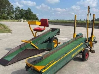 Potato pick-up loader Jansen en Heuning T40 Opschepmachine