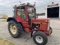 Tractor International 745XL 2wd MARGE!
