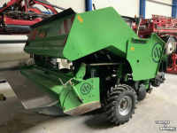 Potato planter Miedema CP42 bekerpootmachine  | getrokken | aanaardkap | dewulf