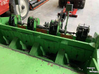 Potato planter Miedema CP42 bekerpootmachine  | getrokken | aanaardkap | dewulf
