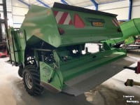 Potato planter Miedema CP42 bekerpootmachine  | getrokken | aanaardkap | dewulf