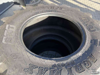 Wheels, Tyres, Rims & Dual spacers BKT 540/65R28  Agrimax RT657 Nieuw