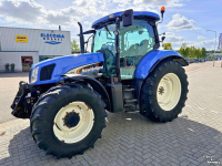 Tractor New Holland TS125A