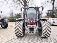 Tractor Valtra T174 Active