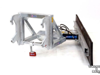 Rubber yard scraper Qmac 270 HYDR SCHUIN PAUS