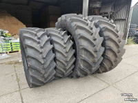 Wheels, Tyres, Rims & Dual spacers Trelleborg 540/65R30 en 650/65R42 TM800. Demo-set!