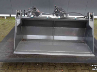 Rubber yard scraper Hofstede 4 in 1 bak schep kiep laad opschep bak