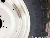 Wheels, Tyres, Rims & Dual spacers Trelleborg 710/70R42 100% TM900