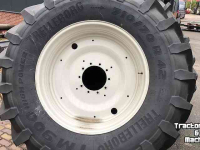 Wheels, Tyres, Rims & Dual spacers Trelleborg 710/70R42 100% TM900