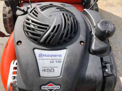Push-type Lawn mower Husqvarna LC140