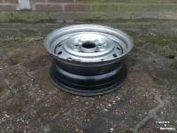 Wheels, Tyres, Rims & Dual spacers  14x 5,1/2
