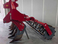 Deep subsoiler Unia Plow B4