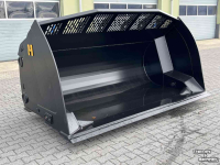 High tip buckets  Hoogkiepbak shovel 4000 ltr