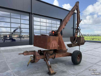 Other earthmoving and heavy equipment and accessories Bazzoli Landbouwkraan , getrokken kraan