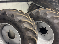 Wheels, Tyres, Rims & Dual spacers Trelleborg TRELLEBORG VF 520/60R28 cpl wielen