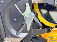 Cornhead New Holland 60BFI Stalkbuster / Kemper 460 Plus