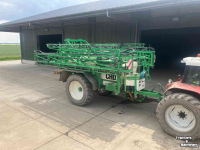 Fieldsprayer pull-type CHD F5246 Spuit / Veldspuit