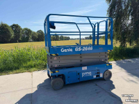 Articulated platforms Genie GS2646 wielschaarlift