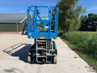 Articulated platforms Genie GS2646 wielschaarlift