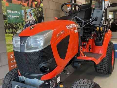 Tractor Kubota BX231
