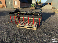 Manure Grabs  mestklem 160cm euro aansluiting