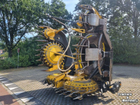 Cornhead New Holland 750 BFIU