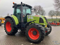 Tractor Claas Arion 640
