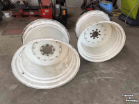Wheels, Tyres, Rims & Dual spacers  27x32