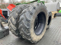 Wheels, Tyres, Rims & Dual spacers Trelleborg 520/85R42 banden