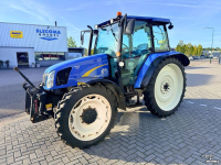 Tractor New Holland T5050 Kruip, Shuttle