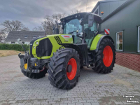 Tractor Claas Arion 660