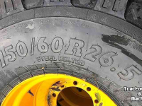 Wheels, Tyres, Rims & Dual spacers BKT 750/60R26.5 95% FL 630 / Nog 1 set voorradig