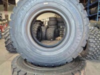 Wheels, Tyres, Rims & Dual spacers Michelin 1000 R 20 Mich XZM