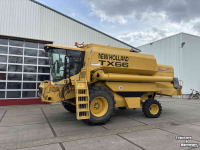 Combine New Holland TX66