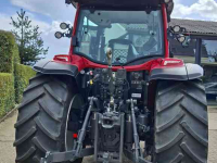 Tractor Valtra G125eA