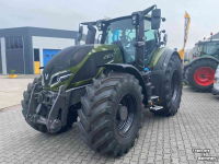 Tractors Valtra Q225