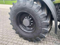 Tractor Valtra Q 225
