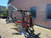 Ploughs Kverneland 4-schaar Ploeg