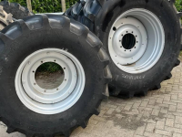 Wheels, Tyres, Rims & Dual spacers Vredestein Traction XXL set