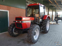 Tractor Case-IH 844 XL