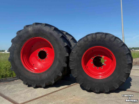 Wheels, Tyres, Rims & Dual spacers Trelleborg 710/70R38  &  600/65R28