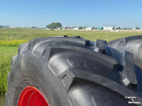 Wheels, Tyres, Rims & Dual spacers Trelleborg 710/70R38  &  600/65R28