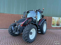 Tractors Valtra G115A