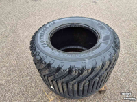 Wheels, Tyres, Rims & Dual spacers BKT 800/45R26.5 Flotation 648