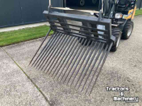 Skeleton buckets  Tegelriek 1.50 M