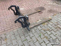 Pallet Forks  Palletvorken / Vorkenbord t.b.v. New Holland wiellader