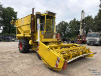 Forage-harvester Hesston Field queen rear dump