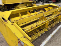 Forage-harvester Hesston Field queen rear dump