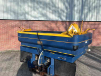 Fertilizer spreader Bogballe M2 Base Kunstmeststrooier